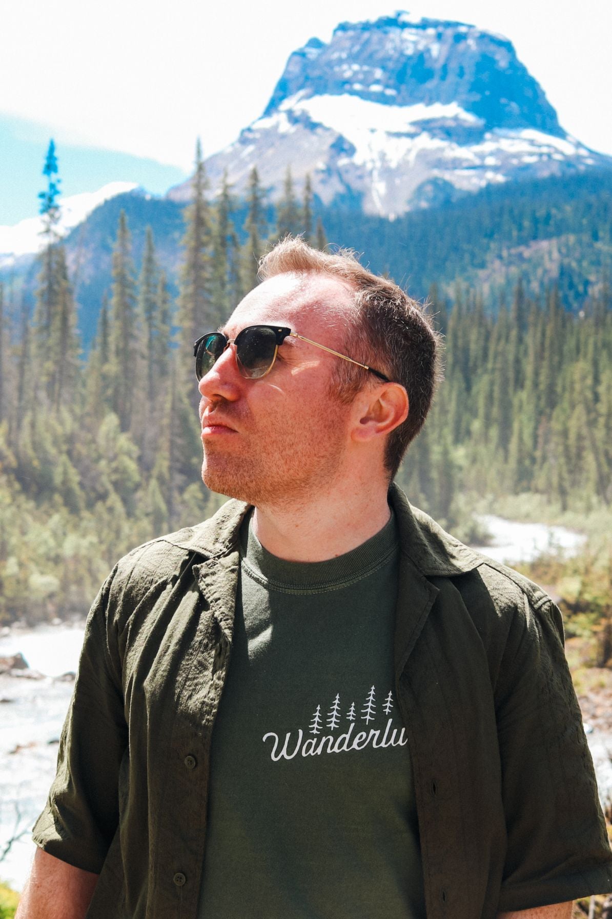 Wanderlust T-Shirt (green)